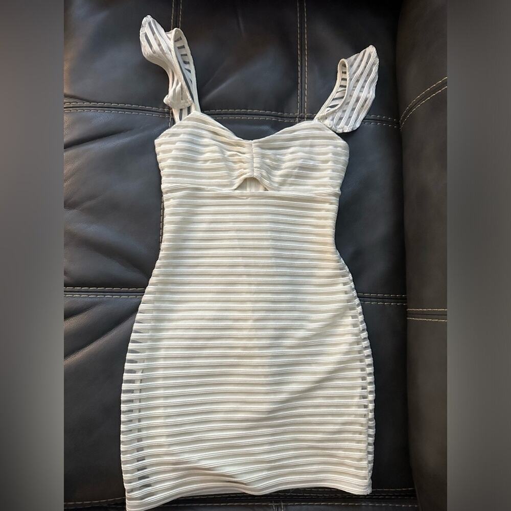 Like New- City Studio Ruffle Sleeve Mini Dress
